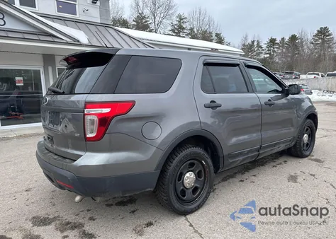 2015 Ford Explorer Police Interceptor z USA, uszkodzony, nr VIN 1FM5K8AR5FGA09669
